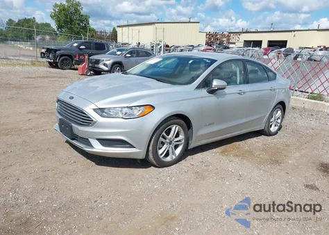 2018 Ford Fusion Hybrid Se z USA, uszkodzony, nr VIN 3FA6P0LU3JR172437